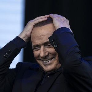 Milan, i cinesi hanno fretta. E' pressing su Berlusconi 