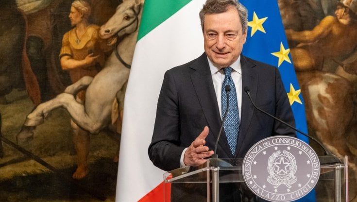Telecom, Palazzo Chigi lavora per una soluzione con Cdp garante dell'italianità della rete 