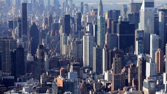 I consumi spingono l'economia Usa: Pil a +3,5% nel terzo trimestre, oltre le attese