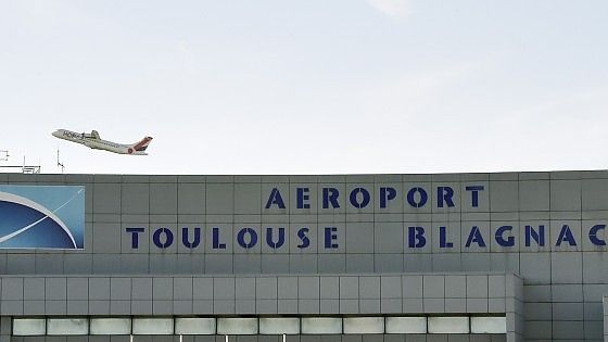 Francia, il crowdfunding contro la privatizzazione degli aeroporti