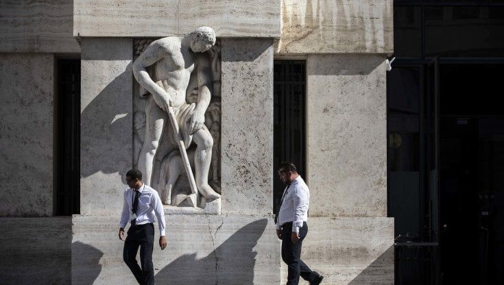 La grande fuga delle aziende dalle Borse globali, così i listini tentano di fermarla