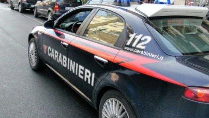 "Mia figlia aggredita per aver difeso l'amico gay": la denuncia della madre di una 14enne nel Foggiano