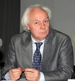 "Ecco la citt&agrave; che non chiude maicos&igrave; i negozianti cambiano vita"