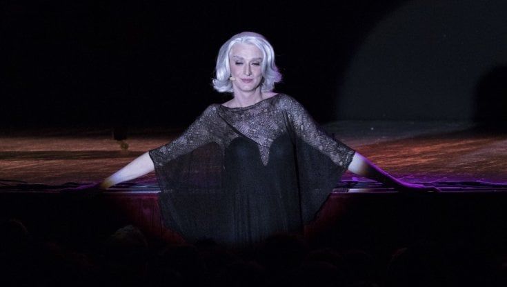 Drusilla Foer da sold out in Puglia: a Bitonto biglietti esauriti in 15 minuti e si riaprono le prevendite. "Effetto Sanremo, ma non solo"