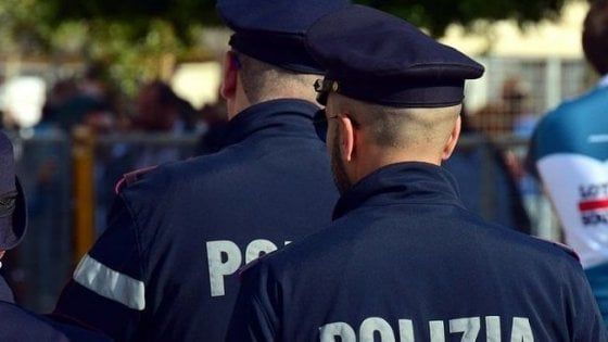 Frosinone, poliziotto spara e ferisce il compagno della ex moglie