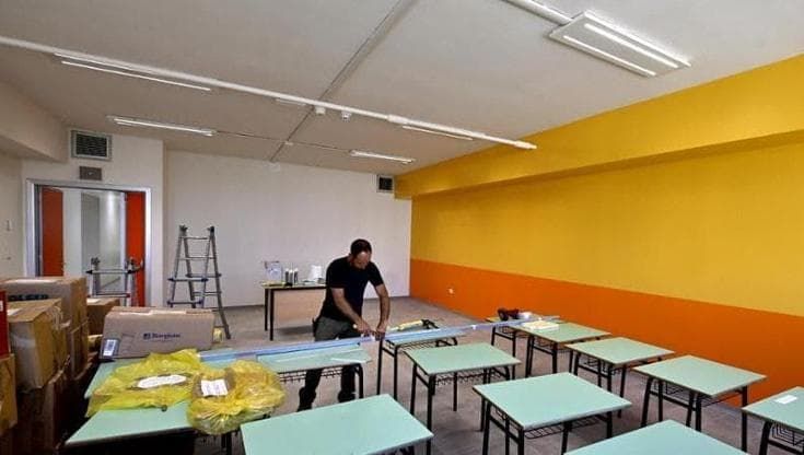 Allievi disabili, ridotto del 30% l'orario degli operatori. Il Comune: “Carenza di risorse”