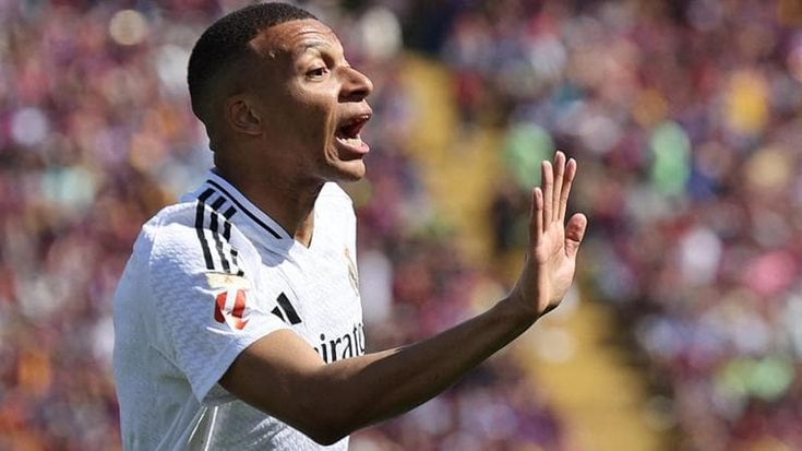Mbappé-Psg, guerra legale: il club chiede 98 milioni di risarcimento, il giocatore ne vuole 55