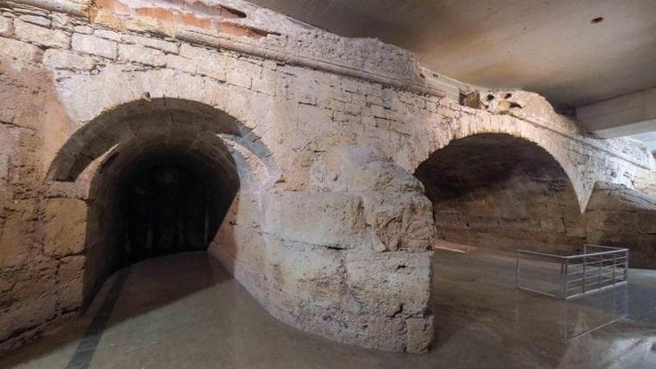 Alla scoperta del ponte sotterrato che esponeva le teste decapitate