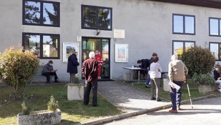 L'Appennino bolognese brucia le tappe e vaccina tutti gli 80enni