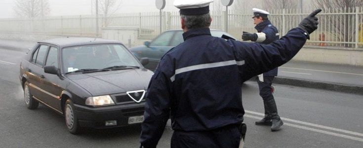 Critiche agli incentivi auto anche dai concessionari e dai Verdi