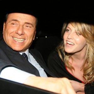 Forza Italia, pronto il logo per le europee: c'&egrave; il nome di Berlusconi