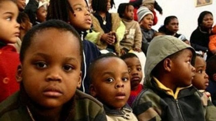 Bambini stranieri immigrati non accompagnati: ecco perché ognuno di loro ha diritto ad un futuro