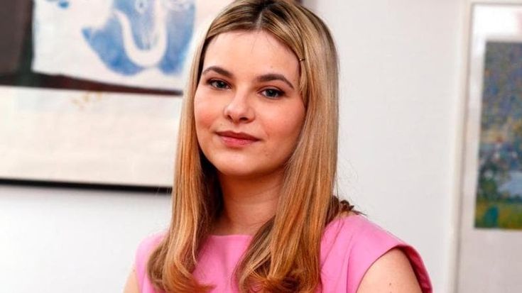 Jennifer Guerra: “Io invitata in tv a parlare di diritti delle donne e aborto, poi non mi hanno fatto sapere più nulla”