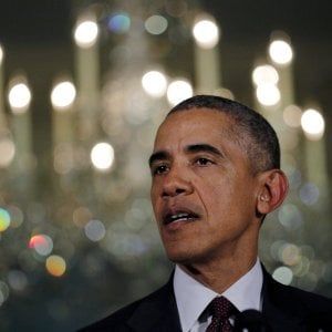 Afghanistan, Obama: "Sì a bombardamenti su talebani" 