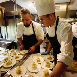 Da Cannavacciuolo un bistrot a 360 gradi merita la prima stella