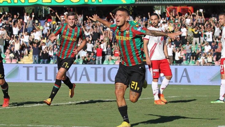 Ternana-Perugia 1-0: Iannarilli salva, Partipilo segna, derby ai rossoverdi