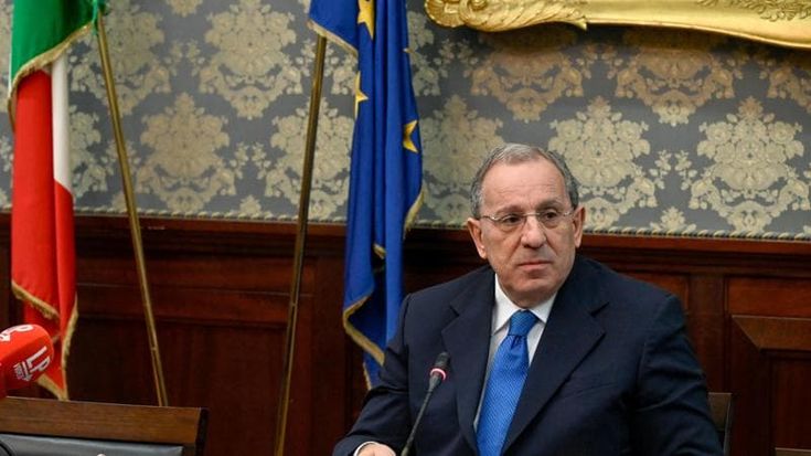 Assalto ultrà al treno dei tifosi, il prefetto: “Ma le forze dell’ordine hanno evitato il peggio...”