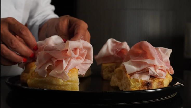 Solo il 2 per cento dei pizzaioli è donna. Ma la rivincita è già iniziata
