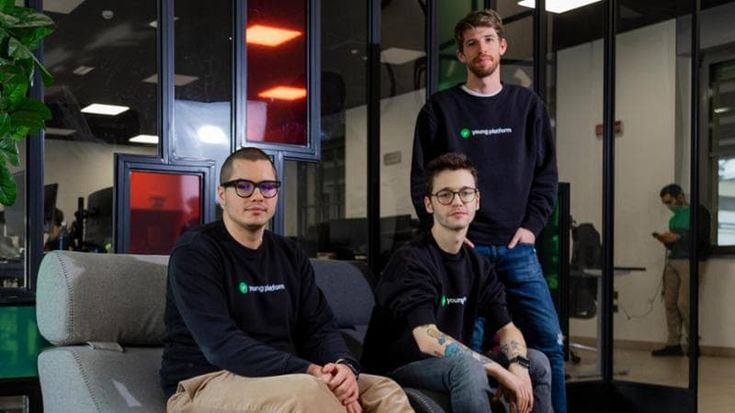 Regolamentazione fiscale semplificata per le cripto-attività con report integrati ed esperti on demand