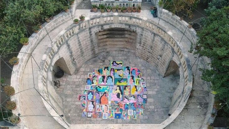 Le opere di Tony Fasanella a Palazzo Pesce a Mola di Bari. “Dal basso e dall’alto: doppio punto di vista”