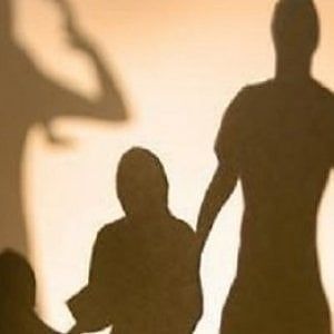 Genitori separati, se uno si trasferisce il figlio deve essere affidato in base al suo interesse