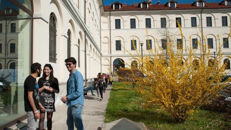 Università Piemonte orientale: "Qui il 76% dei laureati lo sono per primi in famiglia"