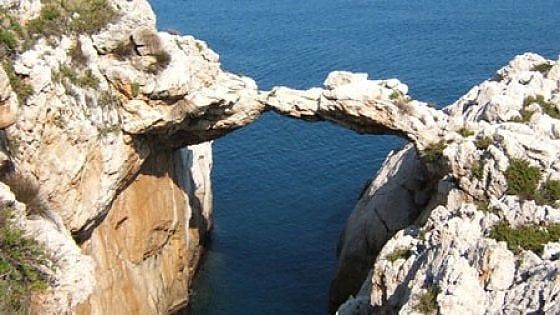 Bagheria: l'Arco Azzurro dei Baci ai privati, bando per la gestione