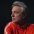 David Byrne trasforma le frasi deliranti di Elon Musk in una canzone: “Let me sell you a dream”