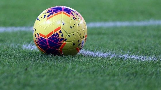 Coronavirus, il giorno zero del calcio: nessuna partita sul pianeta nemmeno per scommessa