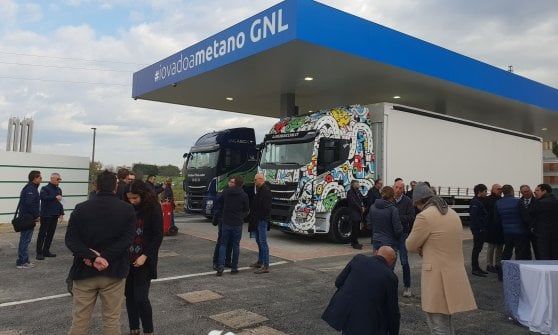 Snam: a Pesaro la prima stazione di rifornimento di gas naturale e biometano