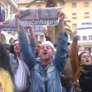 Livorno, Nogarin: "Ho sempre detto che con l'Aamps era inevitabile sporcarsi le mani"