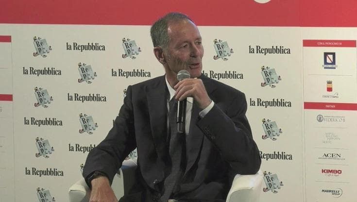 Momenti di gloria, l'intervista a Francesco De Angelis