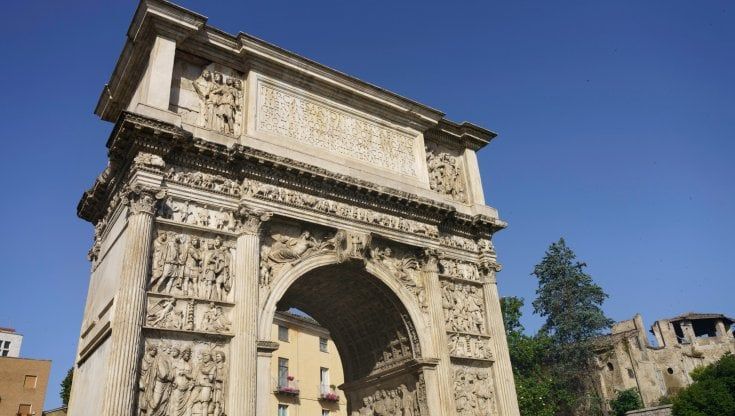 Arco di Traiano di Benevento monumento nazionale: ok unanime del Senato 