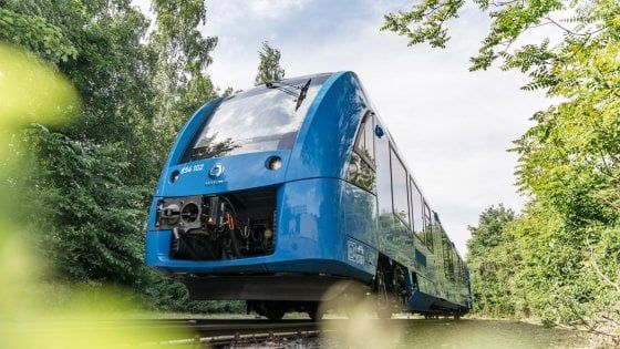 Alstom e Snam: accordo per lo sviluppo dei treni a idrogeno in Italia