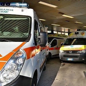 Torino, muratore precipita dal tetto di un alloggio e muore sul colpo
