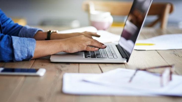 Al via le iscrizioni online nelle scuole, il tempo delle scelte per 122 mila alunni
