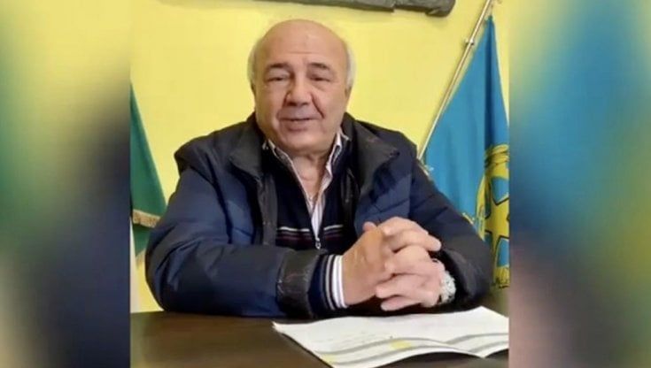 Sindaco positivo al Covid: "Contagiarsi è facile. Il virus si argina se i ragazzi smettono di assembrarsi"