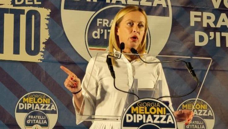 Sondaggi, Fratelli d'Italia resta primo ma in lieve calo. Lega stabile, cresce il Pd