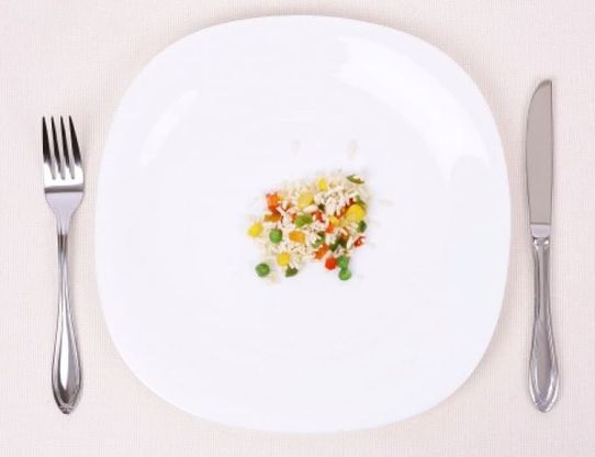 La dieta della longevità mima il digiuno, bastano 5 giorni ogni 3-6 mesi per vivere di più