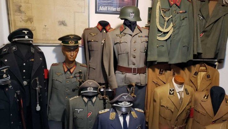 Brasile, memorabilia nazisti nella casa del pedofilo
