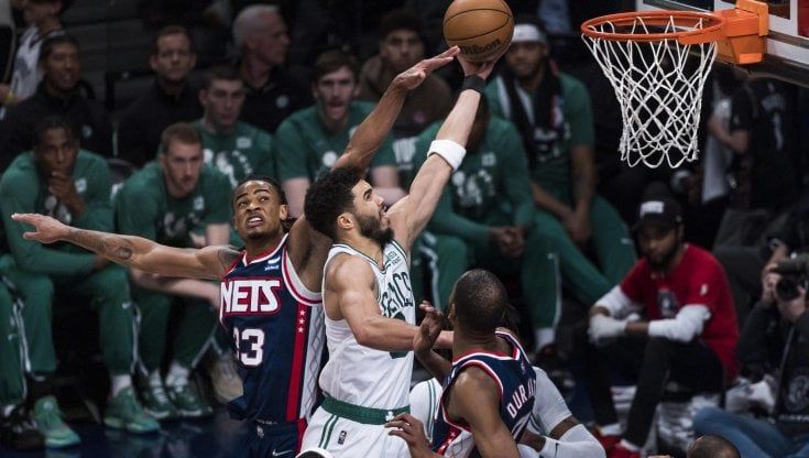 Play off Nba, Nets eliminati: Boston chiude la serie 4-0. Colpo Toronto a Philadelphia, Dallas torna avanti