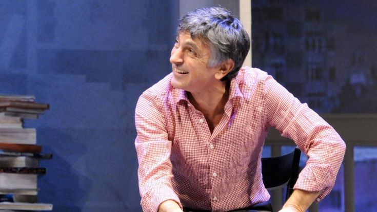 Napoli, Vincenzo Salemme: “Farò ridere, ma stavolta porto in scena il cattivo”
