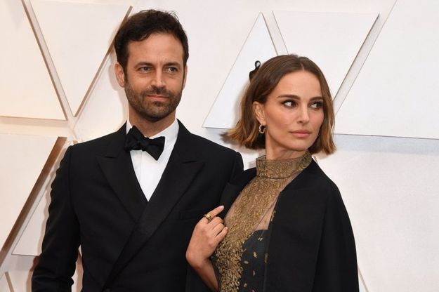 Oscar 2020, Natalie Portman porta ricamati sul vestito i nomi delle registe "snobbate" alle nomination
