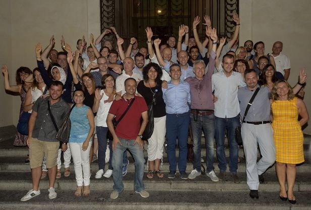 Ballotaggio a Parma, vince Pizzarotti: i festeggiamenti