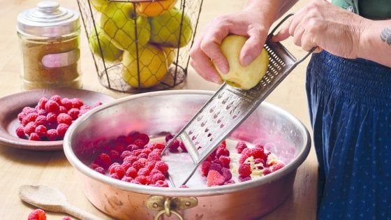 I sapori dell'estate in un barattolo