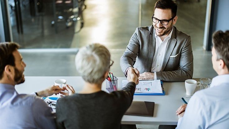 Lavoro, sviluppatori e ingegneri del software sono le figure più richieste in Italia