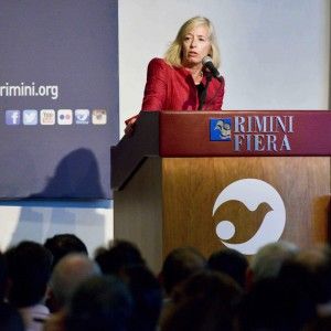 Sponsor privati e merito, stop ai supplenti precari: ecco la riforma della scuola