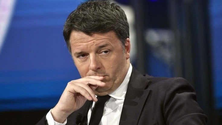 Intervista a Renzi, Gomez travolto dalle critiche sui social: "Visto l'ospite, stasera guardo altro"