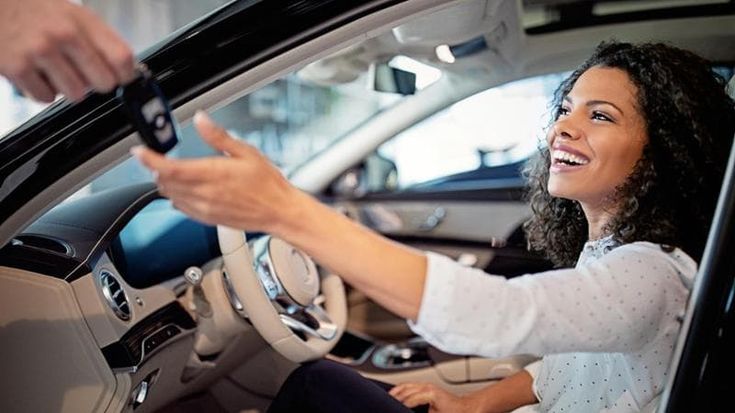Auto: cresce la domanda di mobilità a noleggio degli italiani