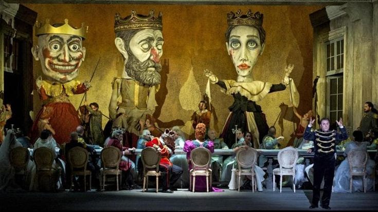 Il Regio si aggiudica il premio Abbiati per “Hamlet”